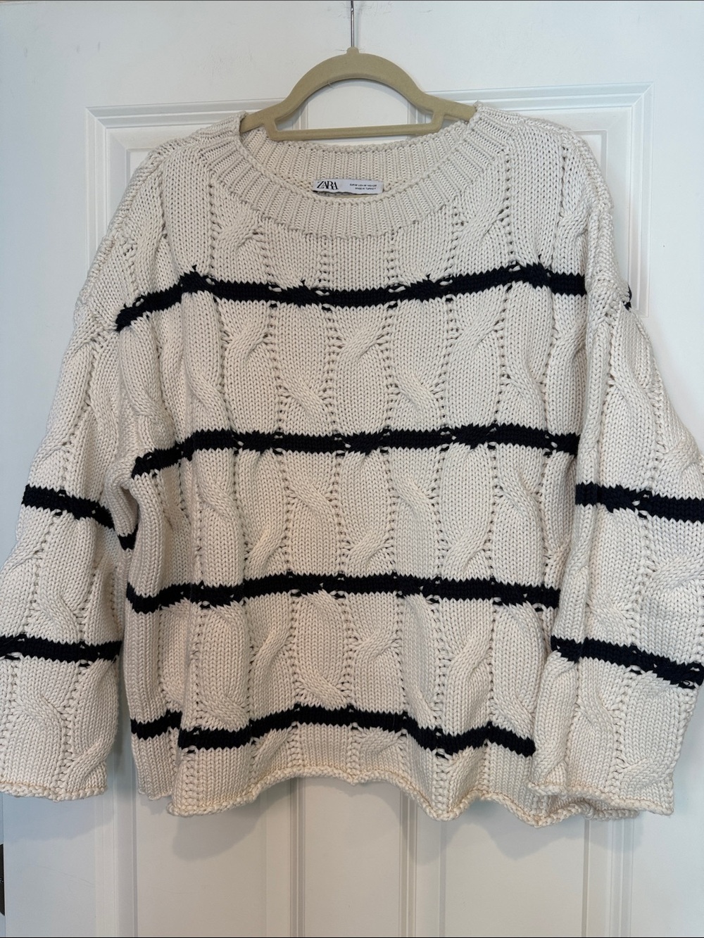 Zara Cream Chunky Cable-Knit Sweater